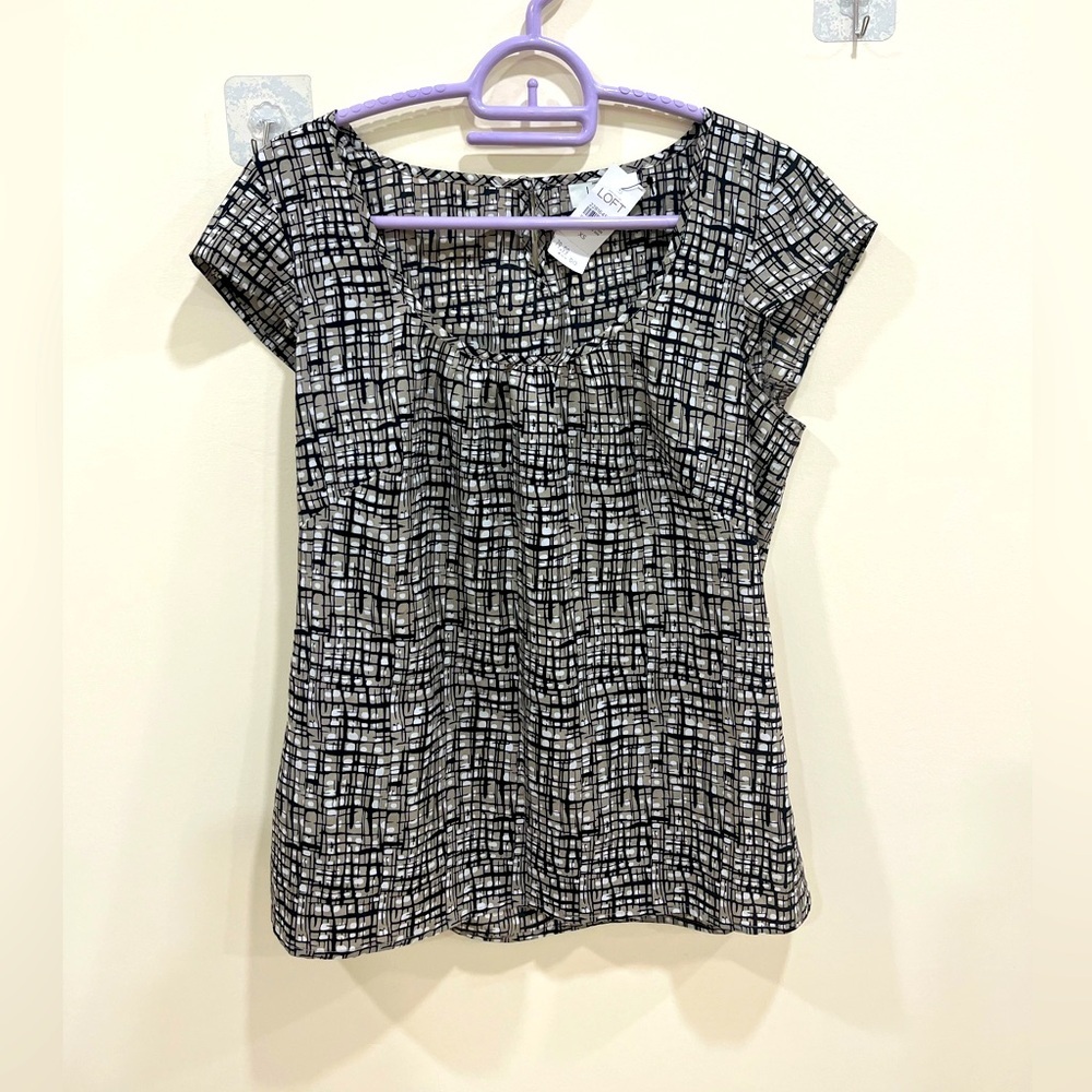 Monochrome Grid Pattern Blouse